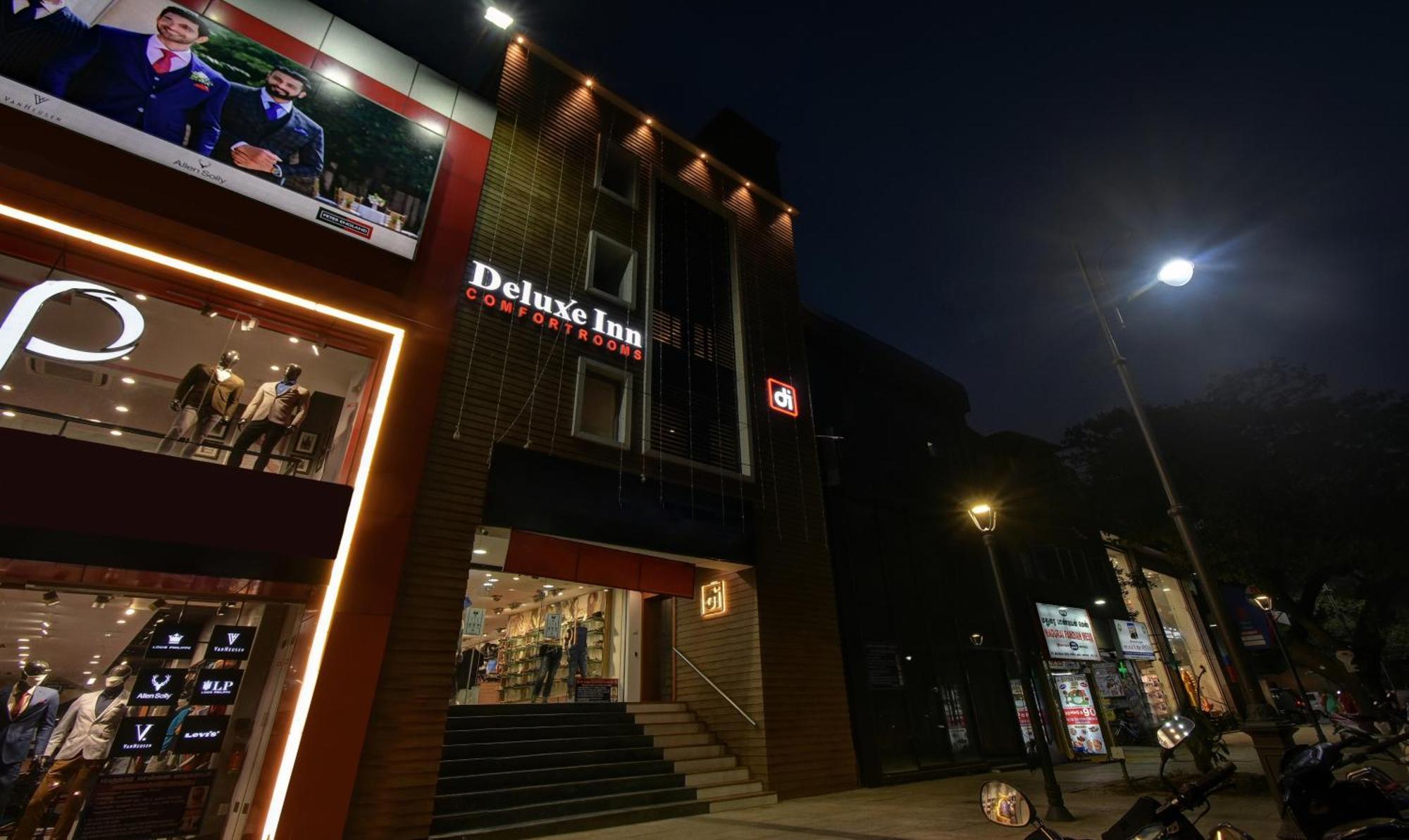 Itsy Hotels Deluxe Inn Chennai Bagian luar foto